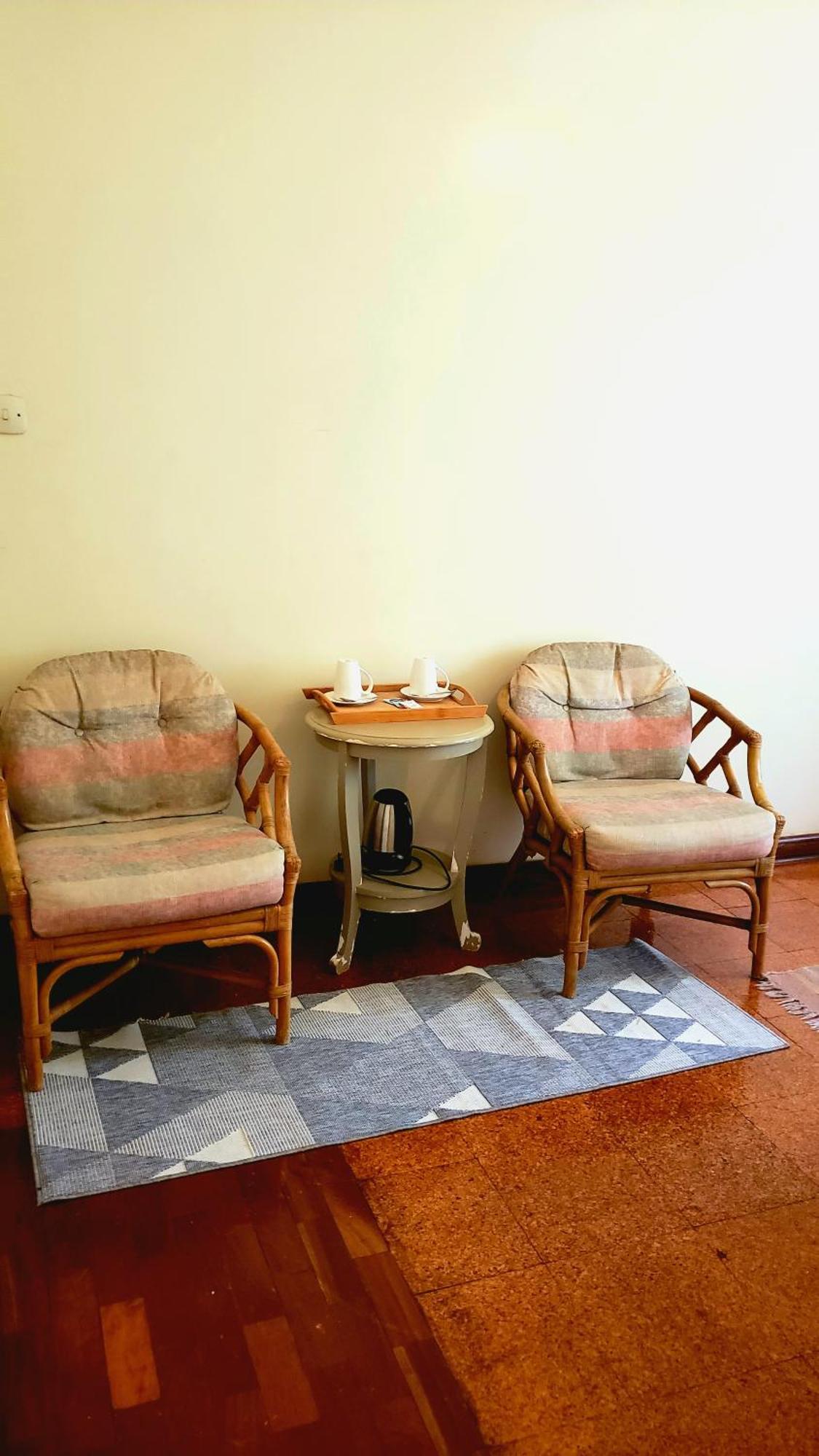 Zereniti House Hotel Muyaka Exterior photo